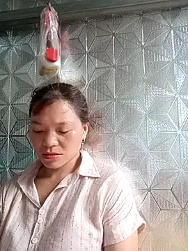 lya sexyy online show from June 18, 2026, 11:14 am