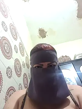 chirin sexy online show from June 4, 2026, 3:29 pm