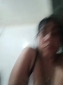 OliviaWilliamm online show from June 27, 2026, 2:38 am