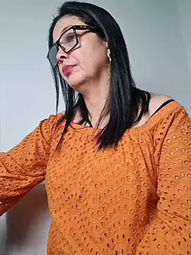 Scarlett Valnyx online show from June 2, 2026, 3:03 pm