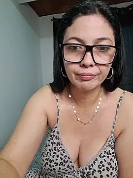 Scarlett Valnyx online show from June 23, 2026, 2:04 pm