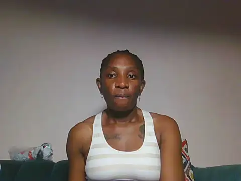 Snapshot of Hornycammy23 chatting on June 30, 2026, 7:53 am Hornycammy23 online show from June 30, 2026, 7:53 am