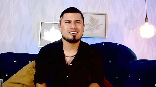 dominikvega online show from June 26, 2026, 6:34 pm