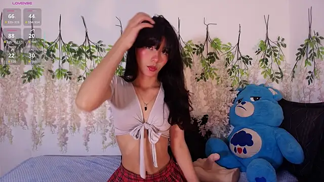 nathalya summer  online show from July 8, 2026, 8:46 pm
