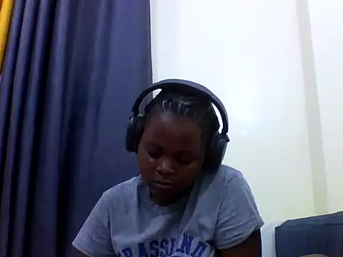 ladar online show from June 12, 2026, 4:22 am