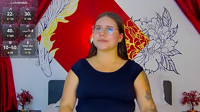 Lia Avalon online show from June 9, 2026, 12:50 pm