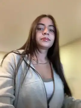 Snapshot of Hanna_Cruz_ chatting on June 26, 2026, 1:26 pm Hanna Cruz online show from June 26, 2026, 1:26 pm