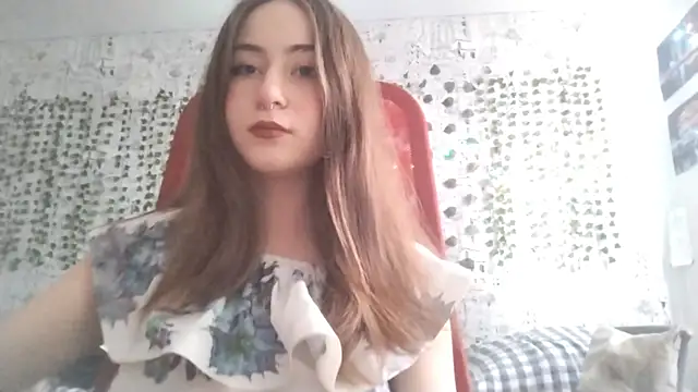 Snapshot of Pollykiss chatting on June 8, 2026, 10:48 am Pollykiss online show from June 8, 2026, 10:48 am