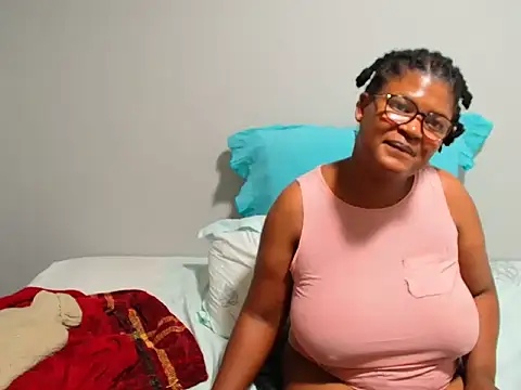 CandyYumsAerolaXX online show from June 21, 2026, 7:27 pm