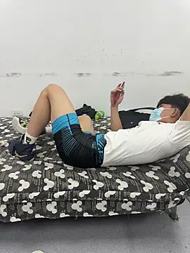 Mrwangjjkk online show from June 2, 2026, 1:57 pm
