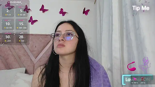 Snapshot of Angel-Hott_ chatting on May 26, 2026, 3:24 am Angel-Hott online show from May 26, 2026, 3:24 am