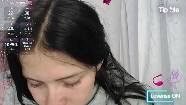 Snapshot of Angel-Hott_ chatting on July 5, 2026, 4:41 am Angel-Hott online show from July 5, 2026, 4:41 am