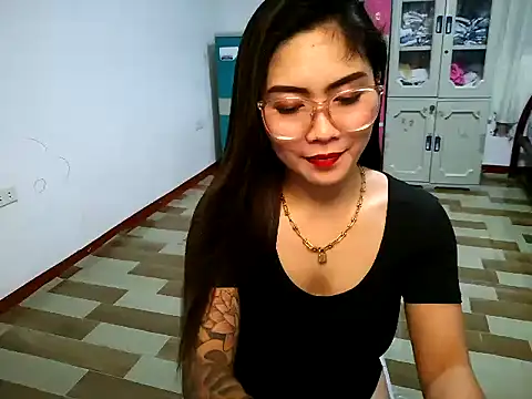 Sexynica online show from June 30, 2026, 2:29 pm