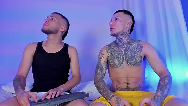  Kevin xxx online show from November 20, 2025, 4:01 am