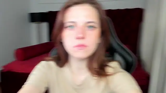 FreyaVeys online show from June 25, 2026, 5:07 am