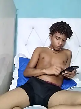 Snapshot of Manu_poli chatting on June 14, 2026, 4:47 am Manu poli online show from June 14, 2026, 4:47 am