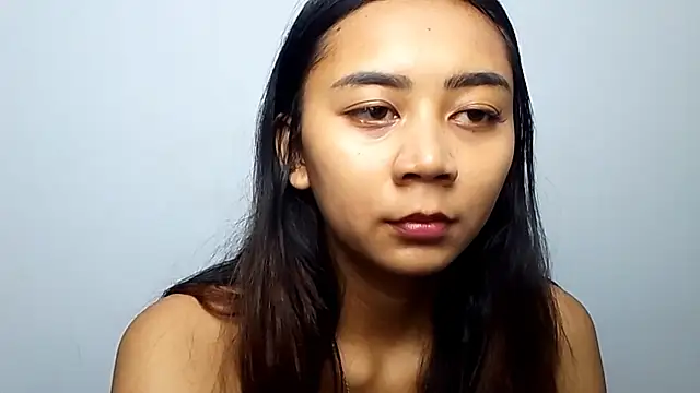 KristieOrtmann online show from July 9, 2026, 6:06 am