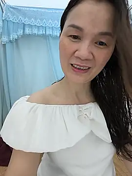 Lye lovely online show from July 4, 2026, 2:12 pm