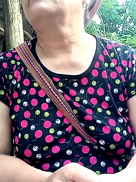 Bong sexy online show from June 5, 2026, 11:21 pm