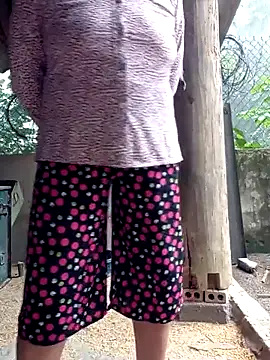 Bong sexy online show from June 10, 2026, 12:22 am