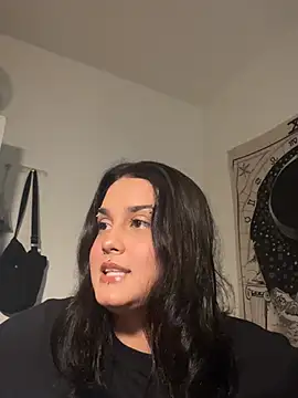 Snapshot of VenusRotten chatting on May 21, 2026, 7:10 pm VenusRotten online show from May 21, 2026, 7:10 pm