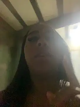Snapshot of jhenannyy chatting on May 24, 2026, 6:51 am jhenannyy online show from May 24, 2026, 6:51 am