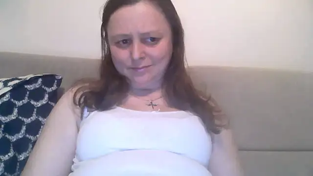 TaylorLovely online show from June 3, 2026, 8:14 pm