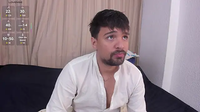 Snapshot of max_ed chatting on June 10, 2026, 8:46 am max ed online show from June 10, 2026, 8:46 am
