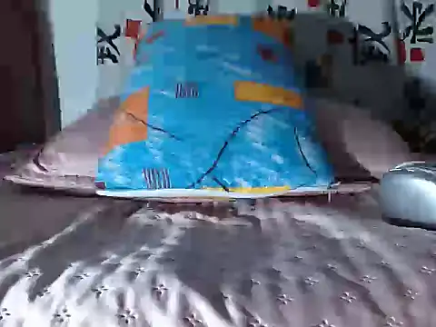 Estefanycute online show from June 11, 2026, 2:53 am