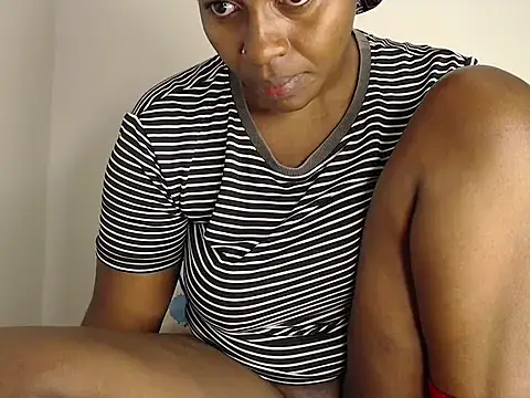 Snapshot of irreplaceable_ebony chatting on May 22, 2026, 6:09 am irreplaceable ebony online show from May 22, 2026, 6:09 am