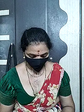 Snapshot of Leela_555 chatting on May 30, 2026, 2:25 pm Leela 555 online show from May 30, 2026, 2:25 pm
