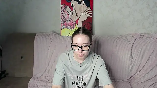  kitti meow  online show from June 24, 2026, 6:34 am