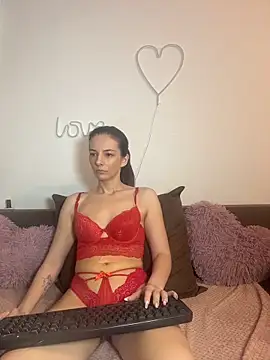 Sabrinee xx divine online show from July 6, 2026, 11:18 am