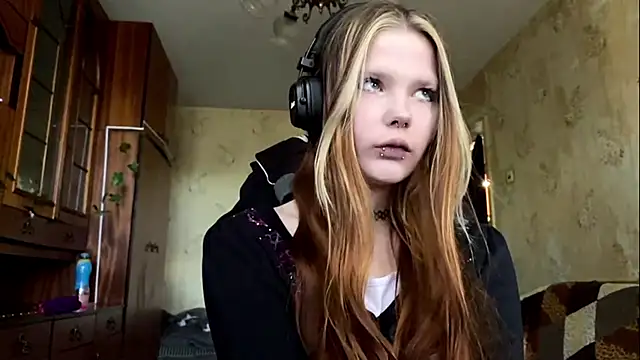 Snapshot of SusanaLeichty chatting on May 23, 2026, 8:51 am SusanaLeichty online show from May 23, 2026, 8:51 am