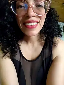 LUCI LOVE online show from December 31, 2024, 8:02 pm