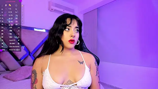 Elena Tylor online show from June 10, 2026, 8:08 pm