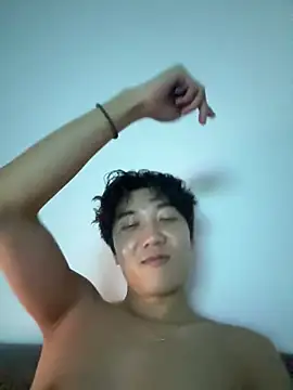 YourBadboy718 online show from June 17, 2026, 6:20 pm