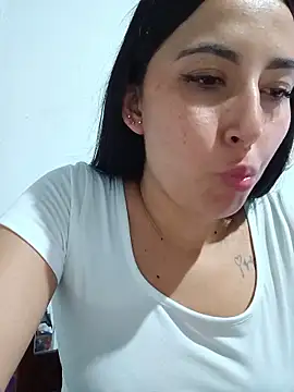Snapshot of Ann_Houston_ chatting on June 7, 2026, 10:57 pm Ann Houston online show from June 7, 2026, 10:57 pm