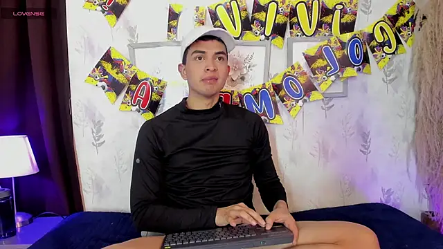 Snapshot of willy_diamond chatting on July 2, 2026, 8:04 pm willy diamond online show from July 2, 2026, 8:04 pm