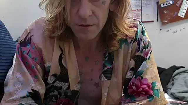 VanillaSnowcones online show from July 16, 2026, 2:45 pm