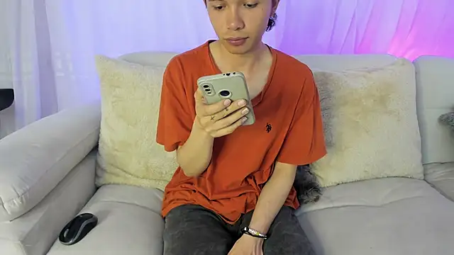 Erick blueBoy online show from May 26, 2026, 9:22 pm
