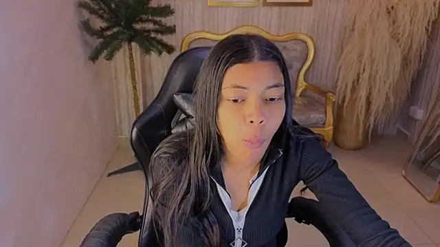 valentina gomez s online show from July 10, 2026, 12:52 pm