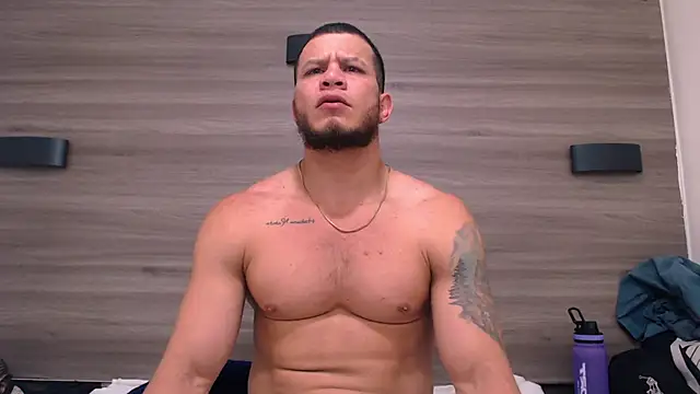 Maximiliano Stronge online show from June 24, 2026, 8:30 pm