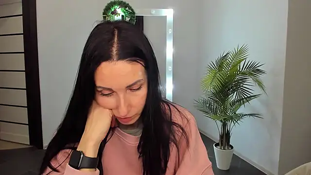 Snapshot of BouncySweety chatting on December 10, 2024, 7:22 pm BouncySweety online show from December 10, 2024, 7:22 pm