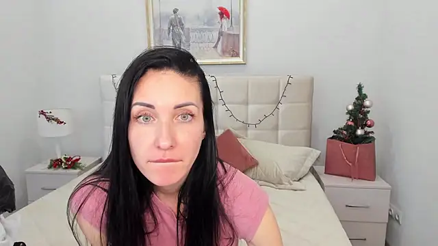 Snapshot of BouncySweety chatting on December 28, 2024, 8:36 pm BouncySweety online show from December 28, 2024, 8:36 pm