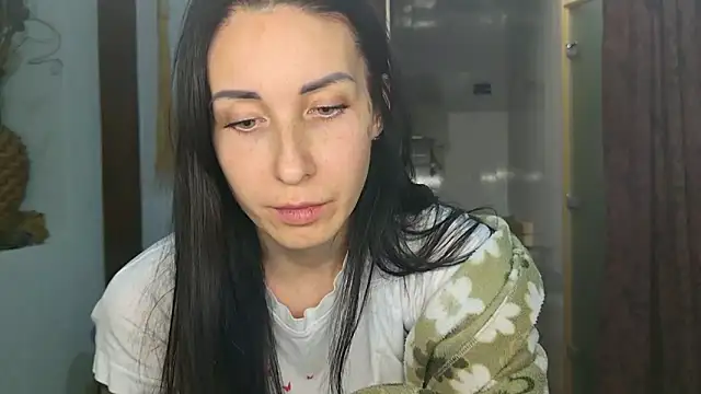 BouncySweety online show from February 6, 2026, 8:23 pm