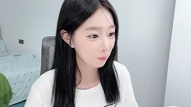 Yoyo33355 online show from July 1, 2026, 3:52 am