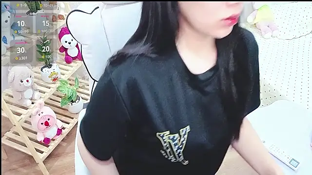 lrykknana online show from June 14, 2026, 2:24 am