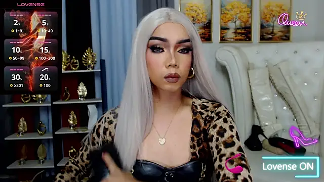 Snapshot of FuckingDollz chatting on June 20, 2026, 4:04 am FuckingDollz online show from June 20, 2026, 4:04 am