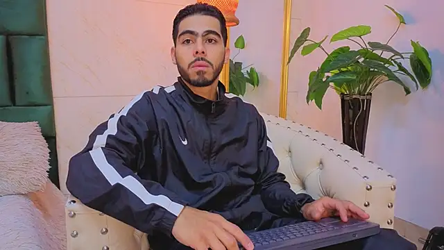 Jadiel Stone online show from June 10, 2026, 11:42 am